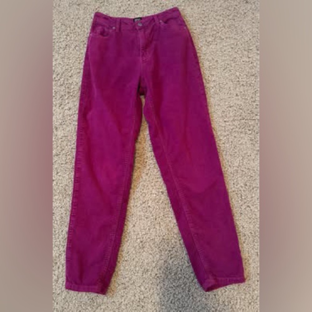 BDG urban outfitters pants women’s corduroy dark‎ pink mom high rise jeans